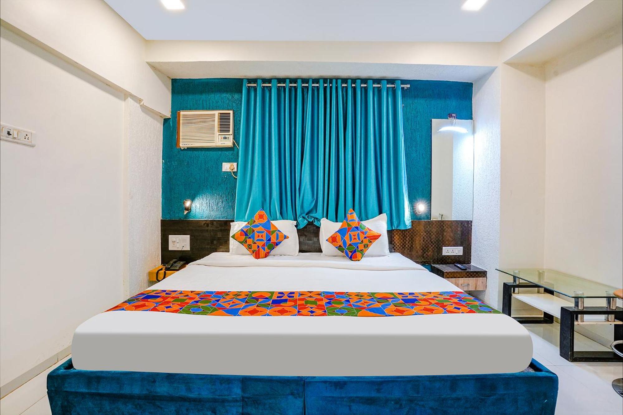 Hotel Bindra Elite Βομβάη Εξωτερικό φωτογραφία