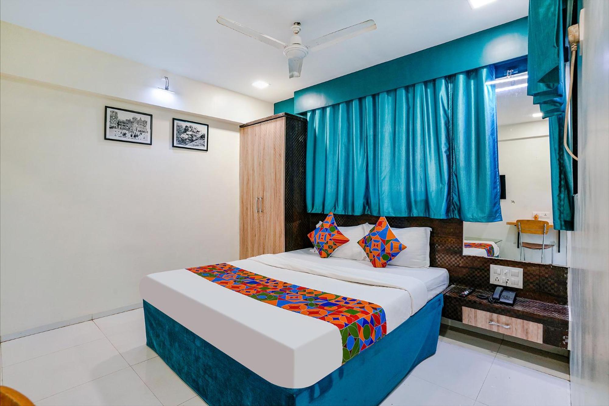 Hotel Bindra Elite Βομβάη Εξωτερικό φωτογραφία