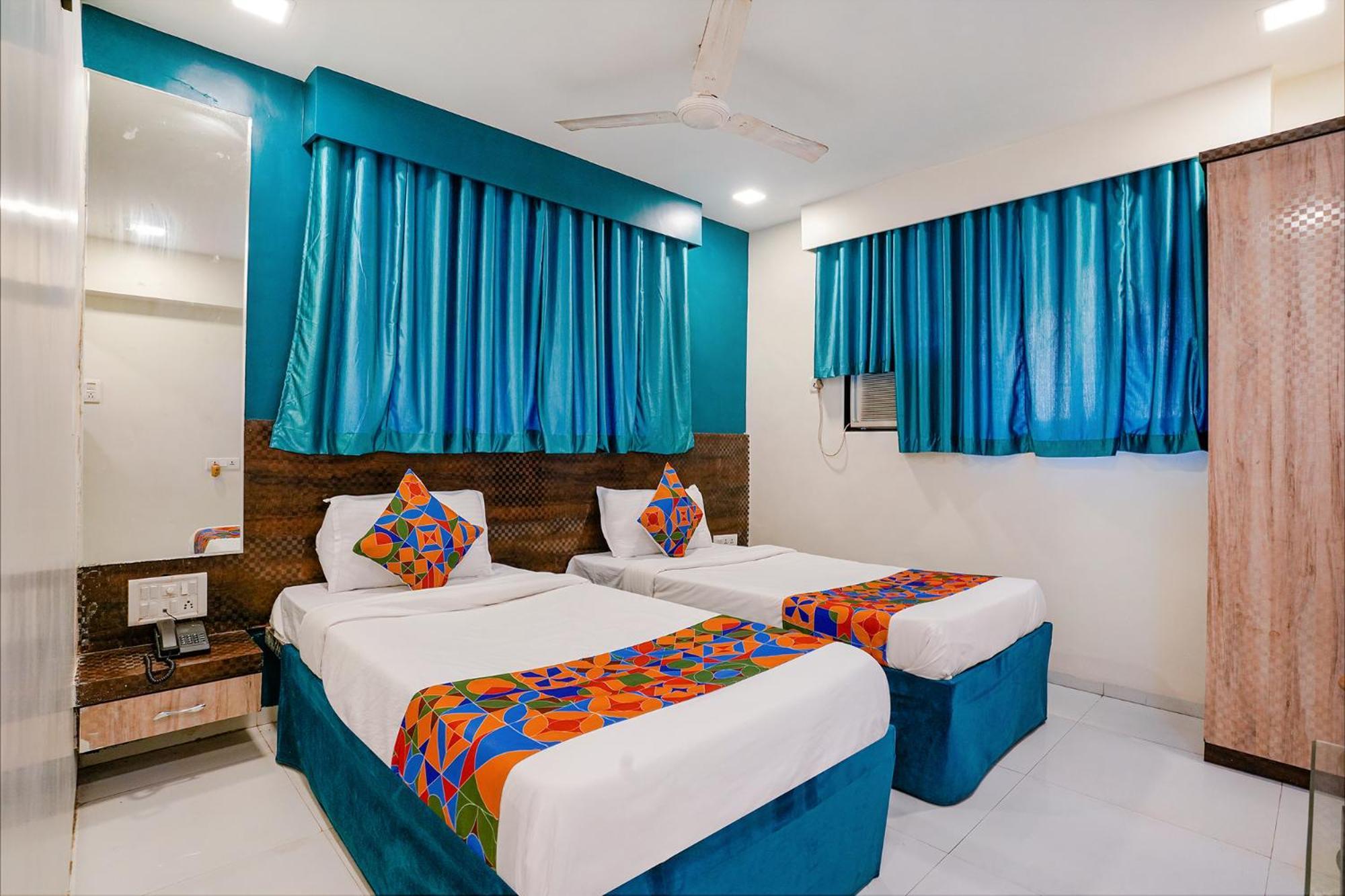 Hotel Bindra Elite Βομβάη Εξωτερικό φωτογραφία
